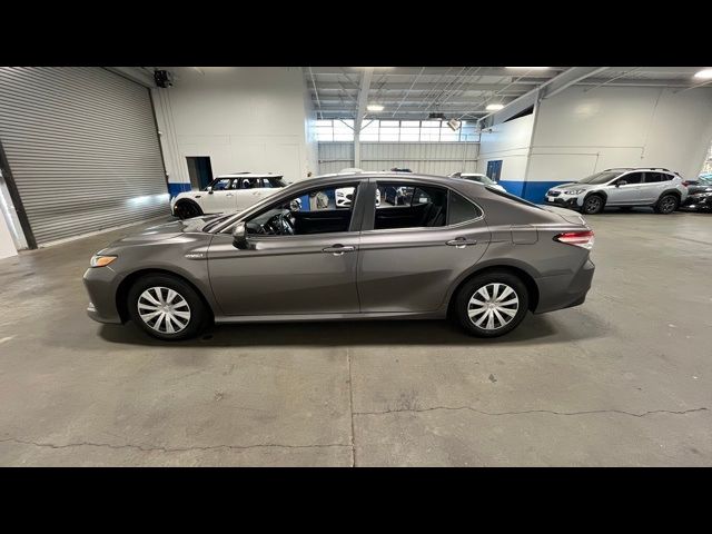 2019 Toyota Camry Hybrid LE