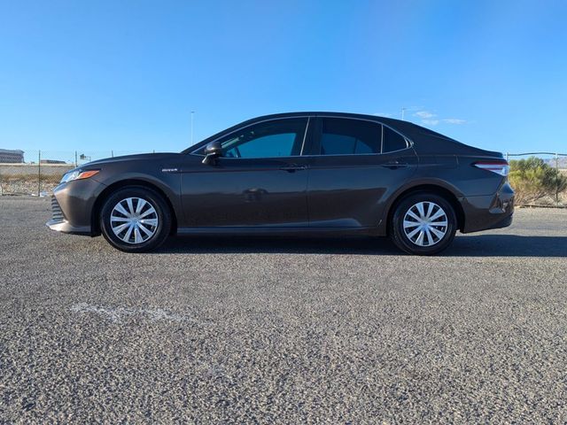 2019 Toyota Camry Hybrid LE