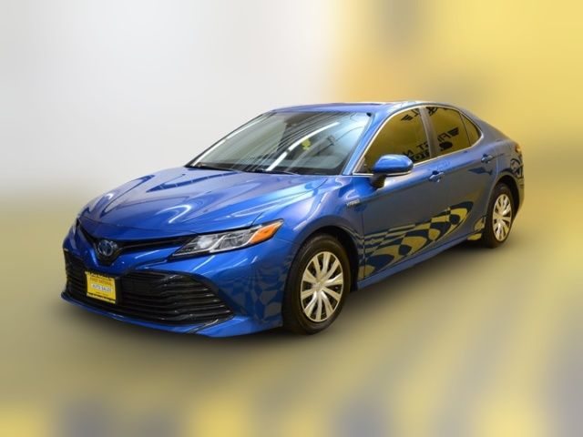 2019 Toyota Camry Hybrid LE