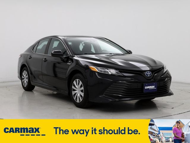 2019 Toyota Camry Hybrid LE