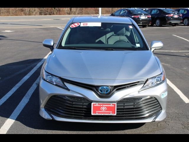 2019 Toyota Camry Hybrid LE