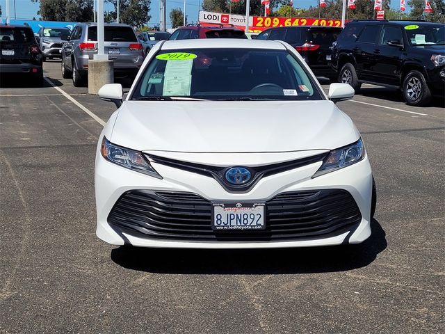2019 Toyota Camry Hybrid LE
