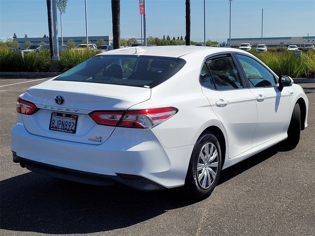 2019 Toyota Camry Hybrid LE