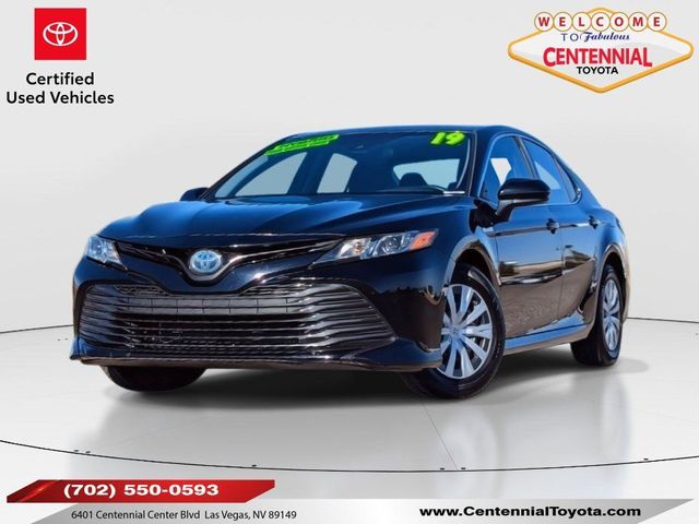 2019 Toyota Camry Hybrid LE