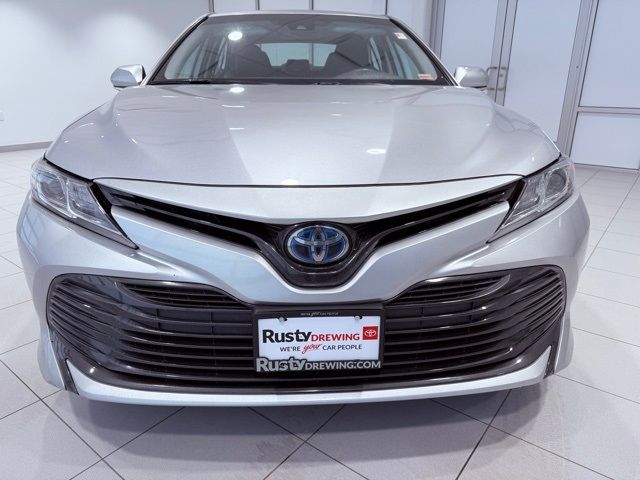 2019 Toyota Camry Hybrid LE