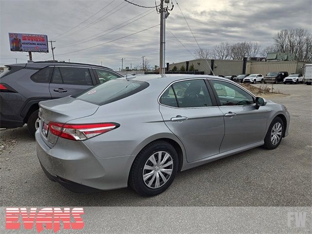 2019 Toyota Camry Hybrid LE