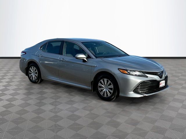 2019 Toyota Camry Hybrid LE