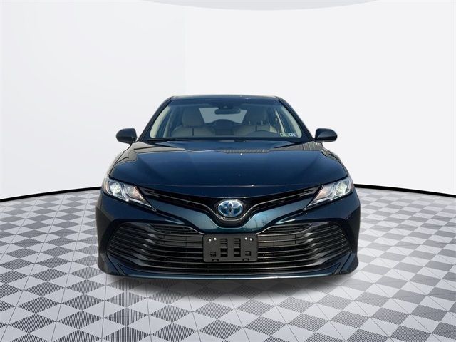 2019 Toyota Camry Hybrid LE