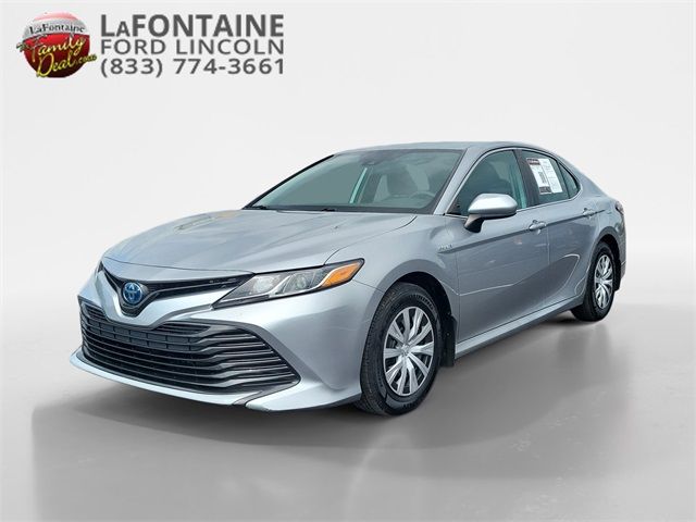 2019 Toyota Camry Hybrid LE