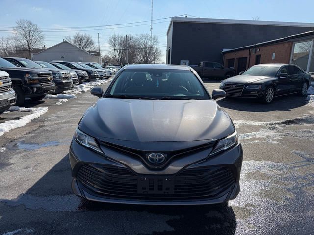 2019 Toyota Camry Hybrid LE