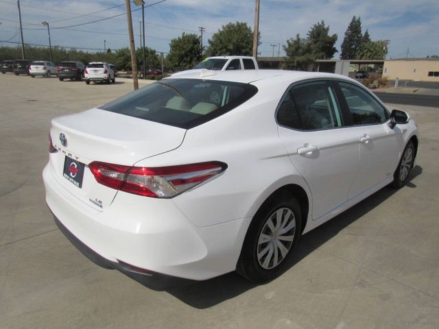 2019 Toyota Camry Hybrid LE