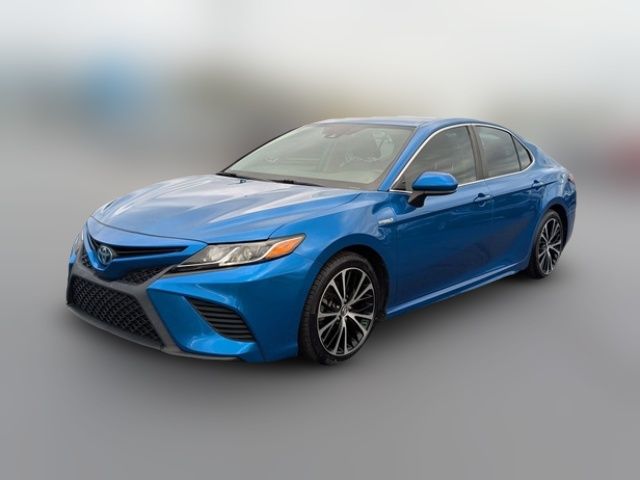 2019 Toyota Camry Hybrid SE