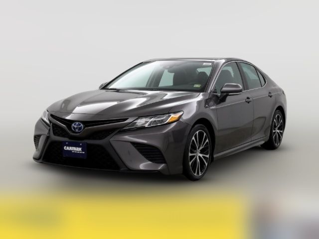 2019 Toyota Camry Hybrid SE