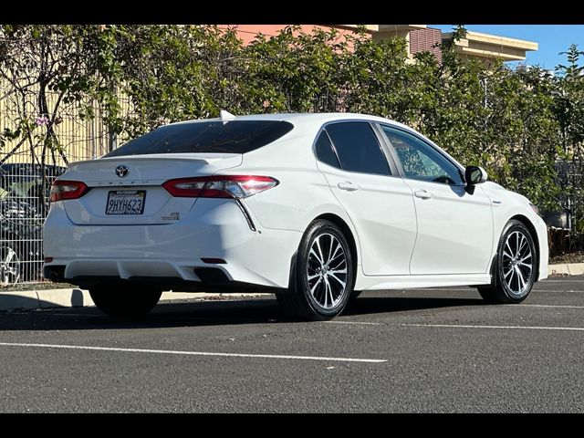 2019 Toyota Camry Hybrid SE