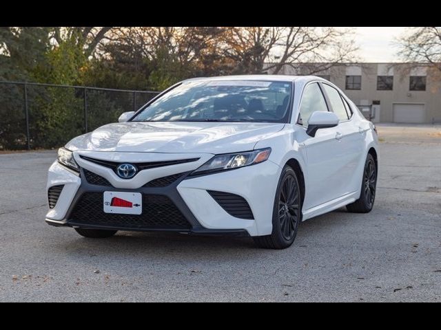 2019 Toyota Camry Hybrid SE