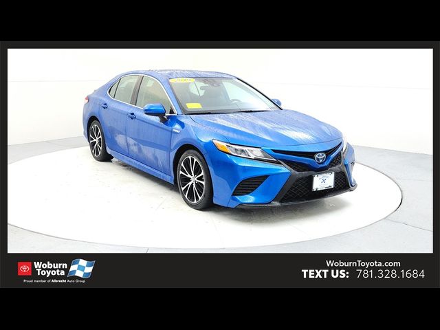 2019 Toyota Camry Hybrid SE