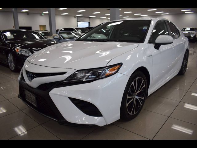 2019 Toyota Camry Hybrid SE