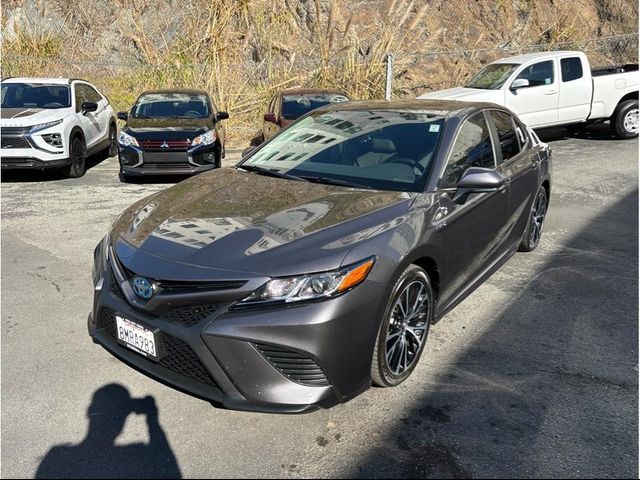 2019 Toyota Camry Hybrid SE