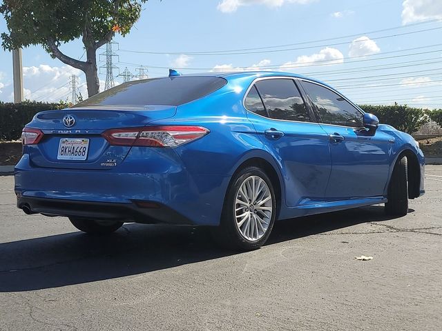 2019 Toyota Camry Hybrid XLE