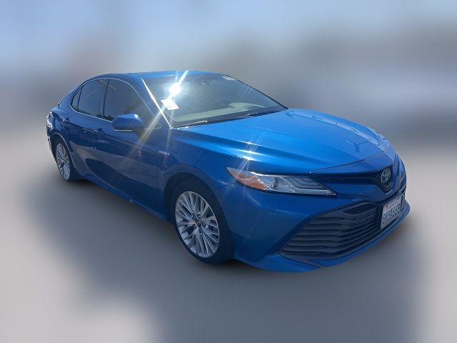 2019 Toyota Camry Hybrid XLE