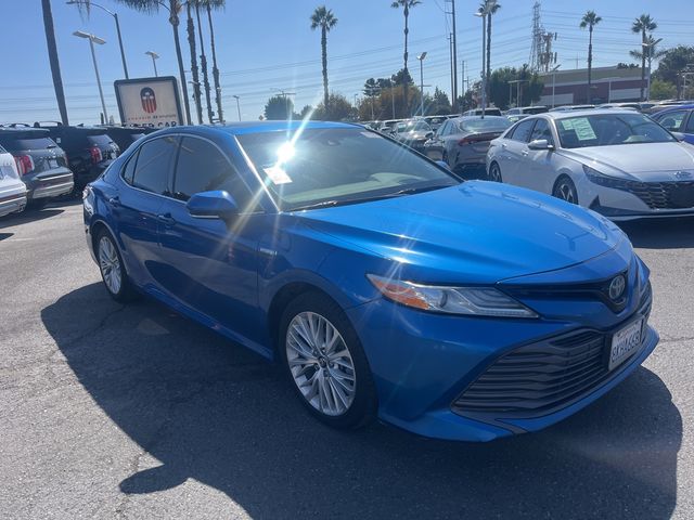 2019 Toyota Camry Hybrid XLE