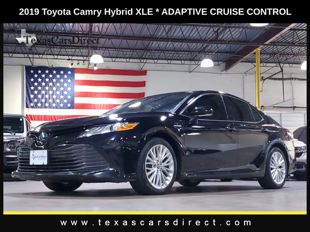 2019 Toyota Camry Hybrid XLE