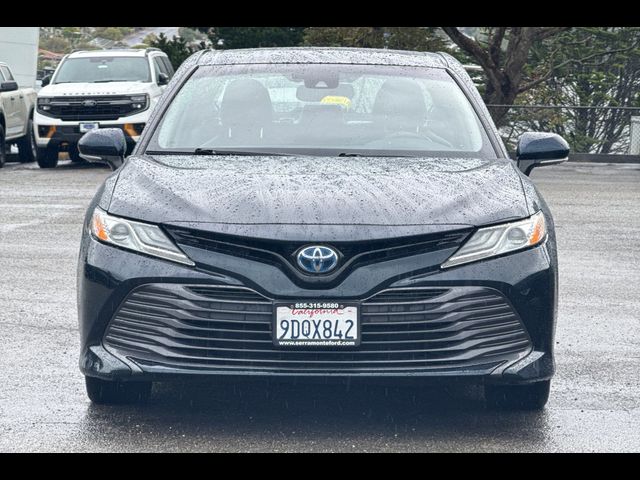 2019 Toyota Camry Hybrid XLE