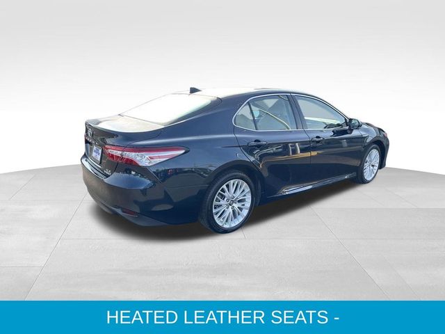 2019 Toyota Camry Hybrid XLE