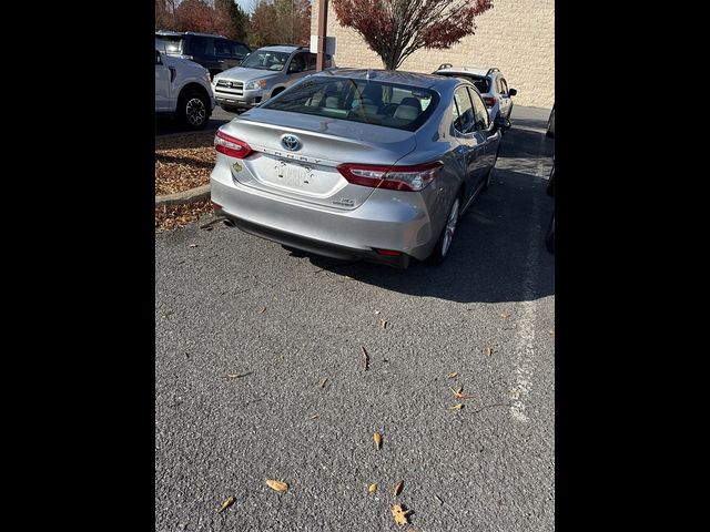 2019 Toyota Camry Hybrid XLE