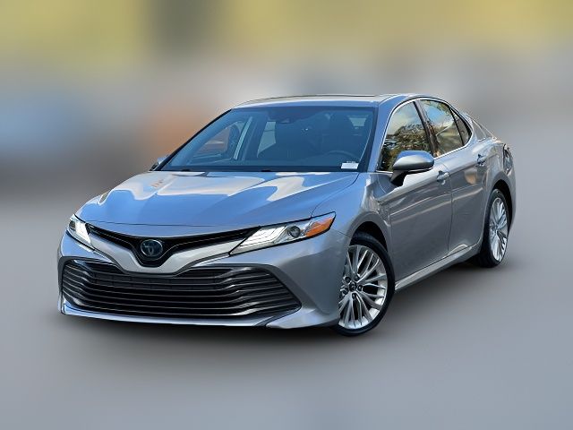 2019 Toyota Camry Hybrid XLE