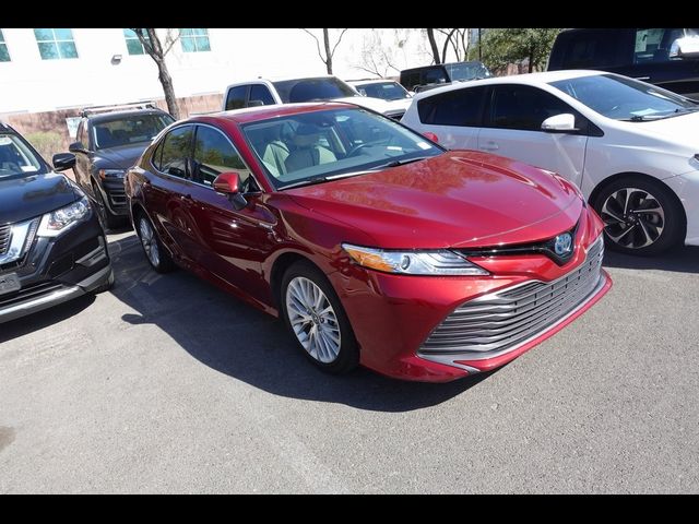 2019 Toyota Camry Hybrid XLE