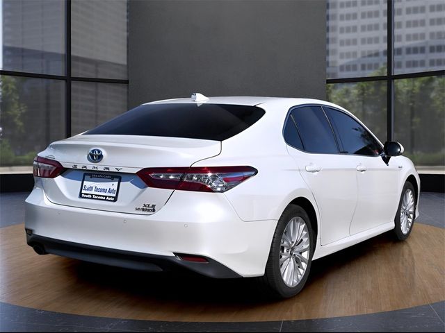 2019 Toyota Camry Hybrid XLE