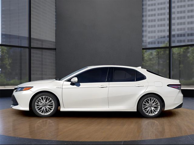 2019 Toyota Camry Hybrid XLE