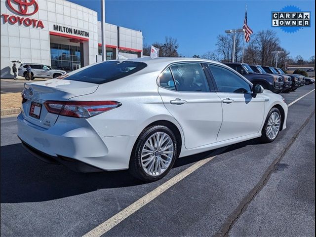 2019 Toyota Camry Hybrid XLE