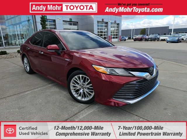 2019 Toyota Camry Hybrid XLE