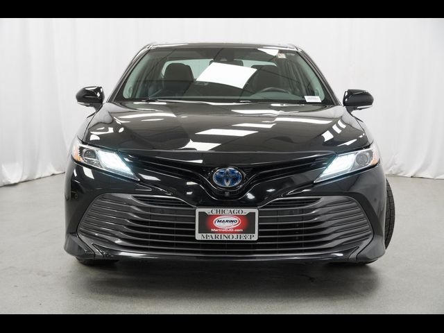 2019 Toyota Camry Hybrid XLE