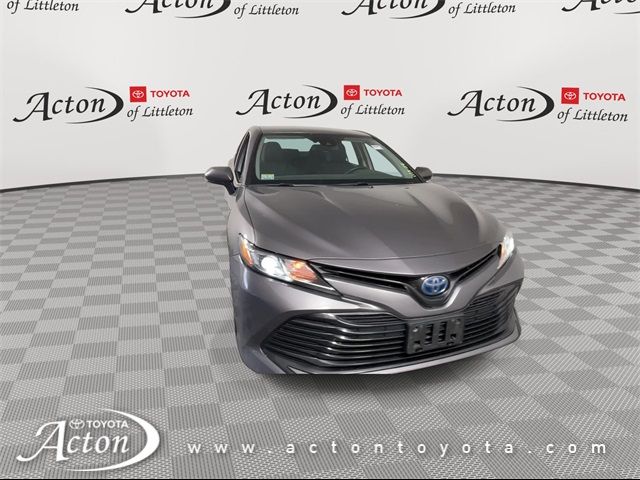 2019 Toyota Camry Hybrid XLE