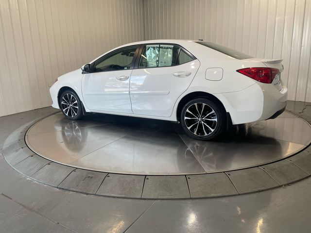 2019 Toyota Corolla XLE