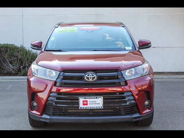 2019 Toyota Highlander SE