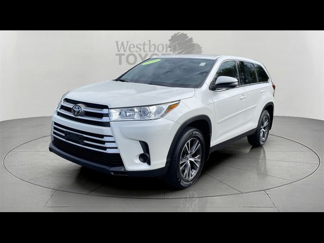 2019 Toyota Highlander LE