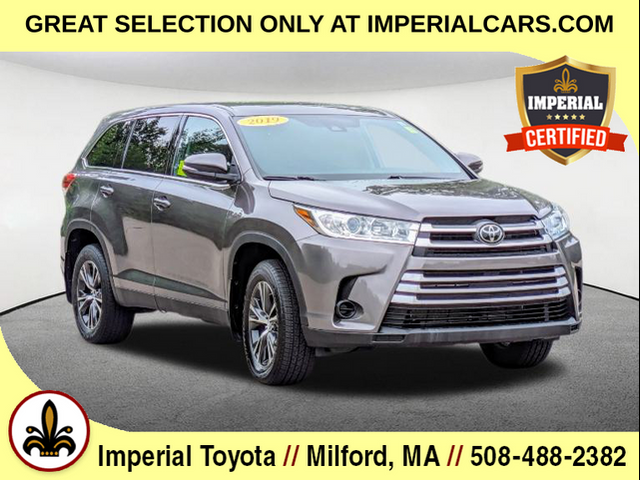 2019 Toyota Highlander LE