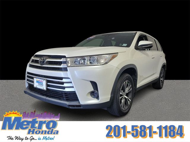 2019 Toyota Highlander LE