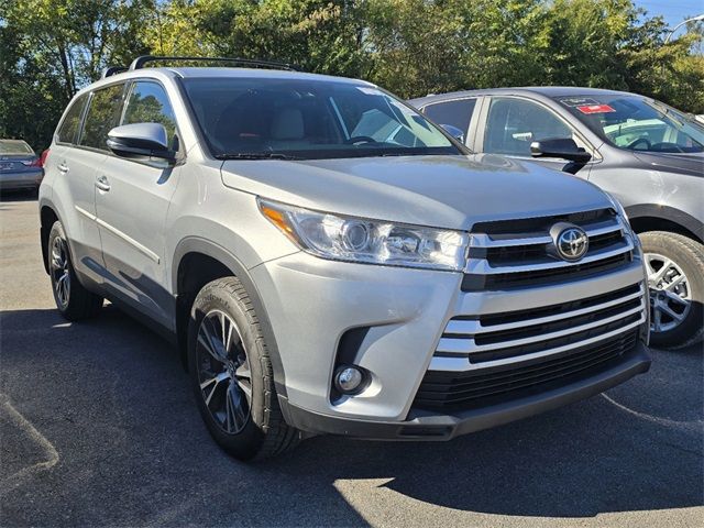 2019 Toyota Highlander 