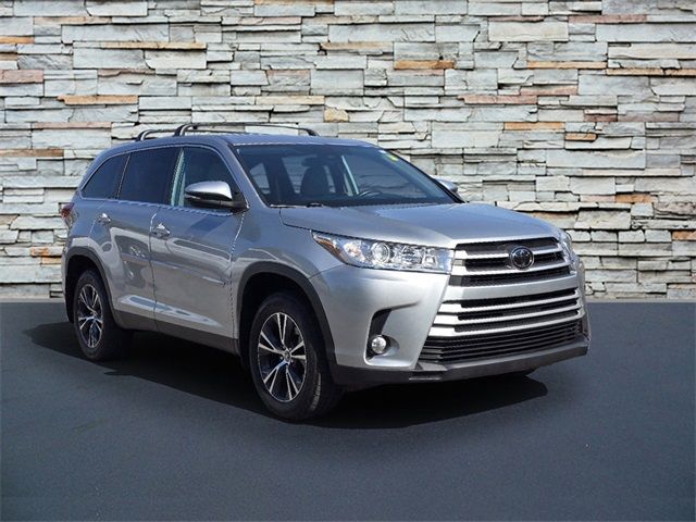 2019 Toyota Highlander 