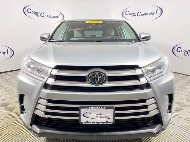 2019 Toyota Highlander 