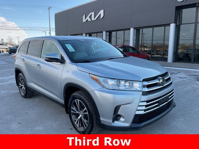 2019 Toyota Highlander LE