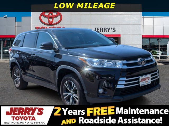 2019 Toyota Highlander LE