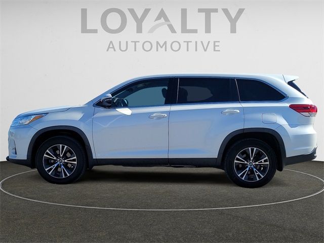 2019 Toyota Highlander 