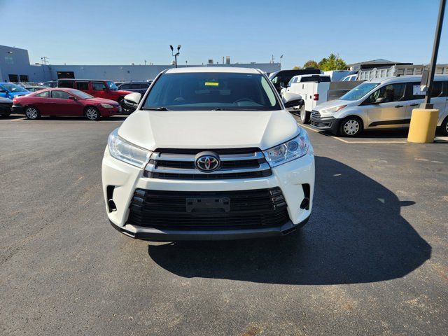 2019 Toyota Highlander 