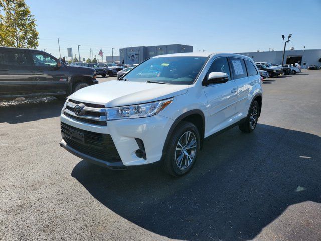 2019 Toyota Highlander 